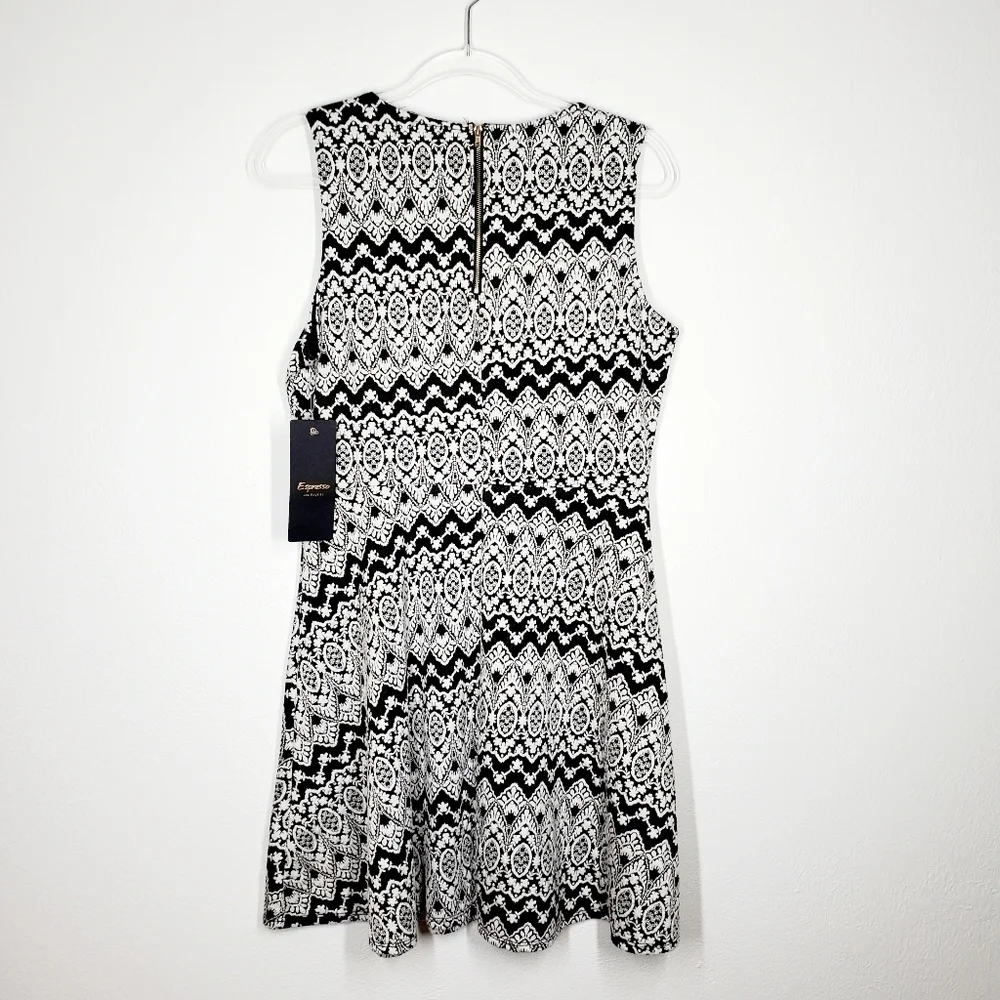 EXPRESSO SLEEVELESS DRESS - Picture 4 of 7
